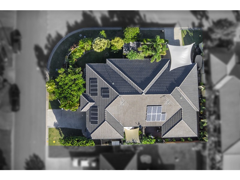 15 Cranberrie Crescent, Pimpama QLD 4209