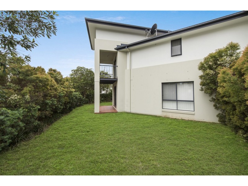 2/24 Jessica Drive, Upper Coomera QLD 4209