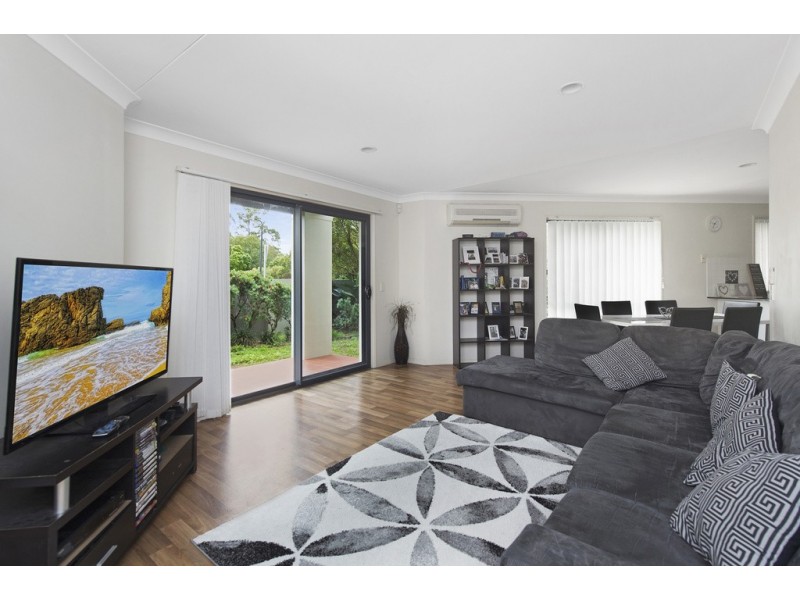 2/24 Jessica Drive, Upper Coomera QLD 4209