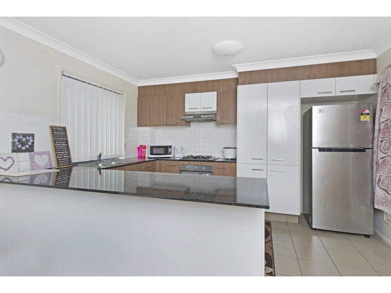 2/24 Jessica Drive, Upper Coomera QLD 4209