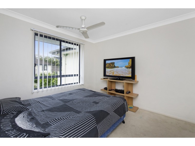 2/24 Jessica Drive, Upper Coomera QLD 4209