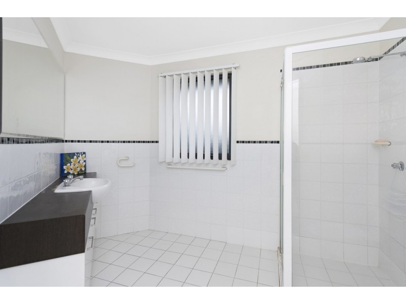 2/24 Jessica Drive, Upper Coomera QLD 4209