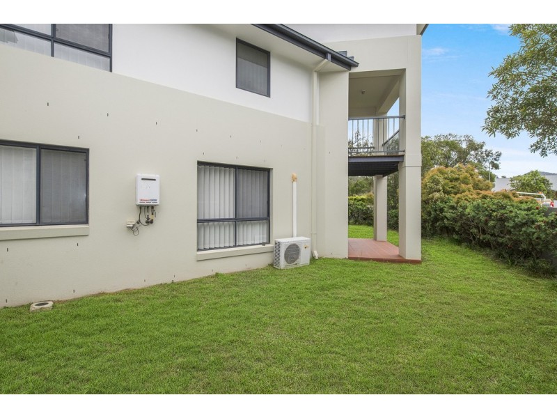 2/24 Jessica Drive, Upper Coomera QLD 4209