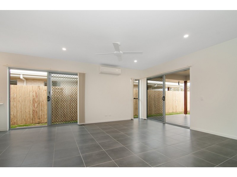 7 Crinum Circuit, Coomera QLD 4209