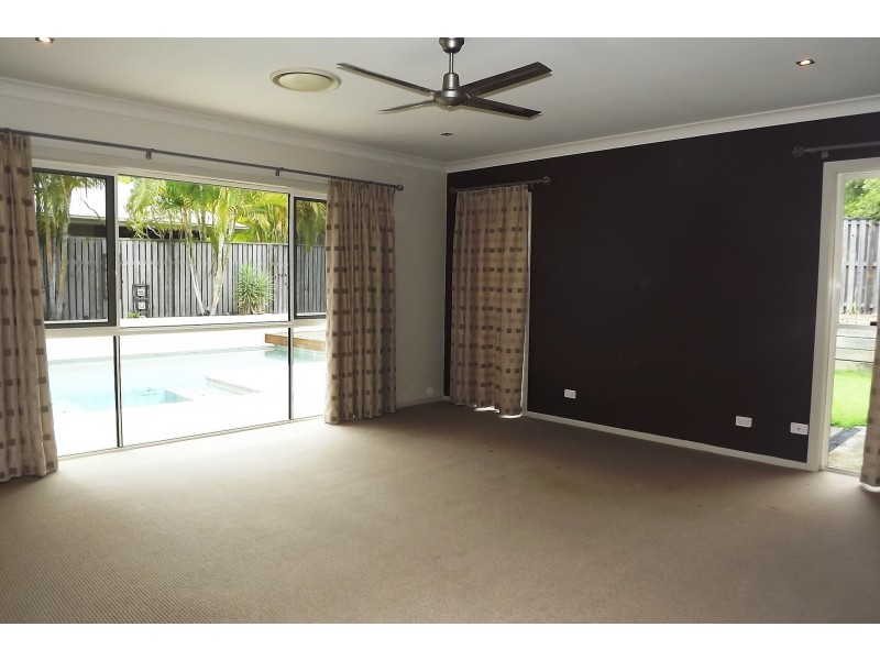 24 Ceil Circuit, Coomera Waters QLD 4209