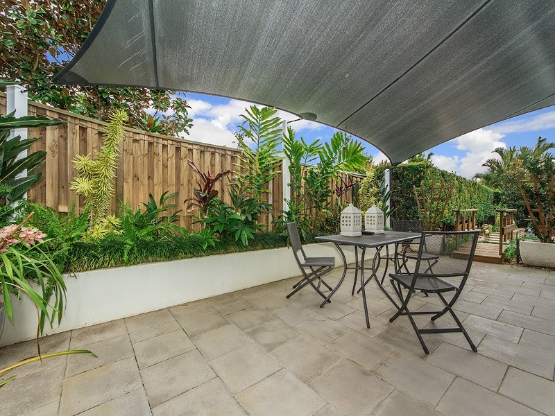 8 Pacha Close, Coomera Waters QLD 4209
