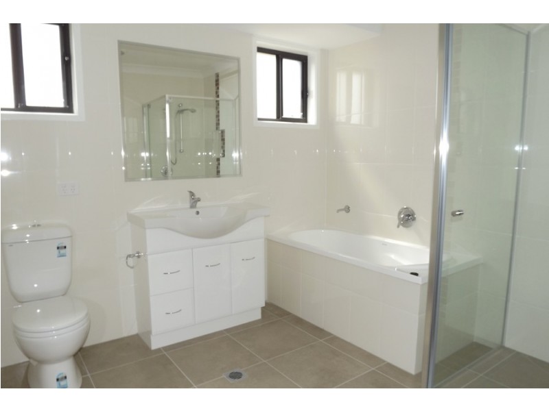 10 Greenwich Avenue, Pimpama QLD 4209