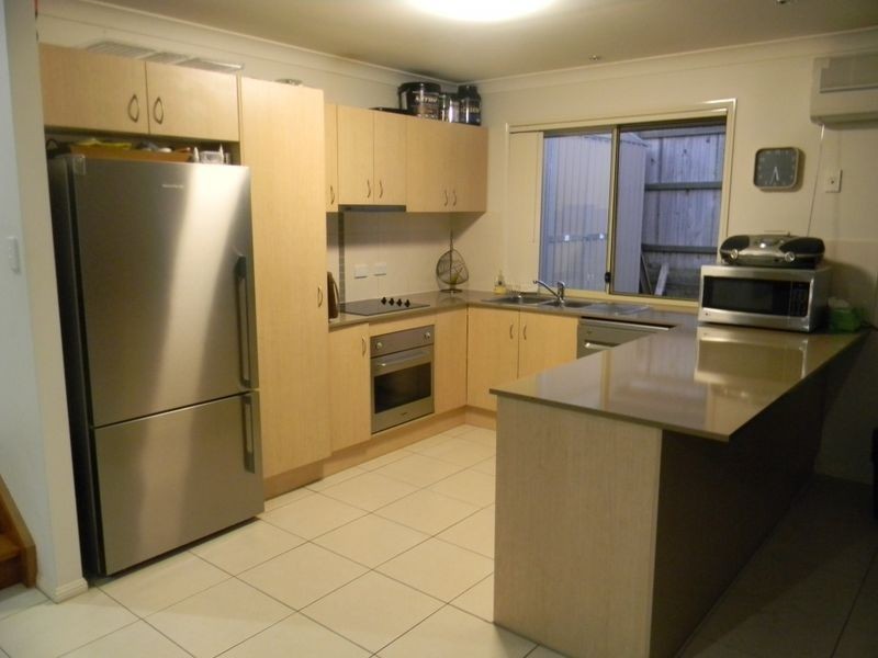 32 Paris Street, Ormeau QLD 4208