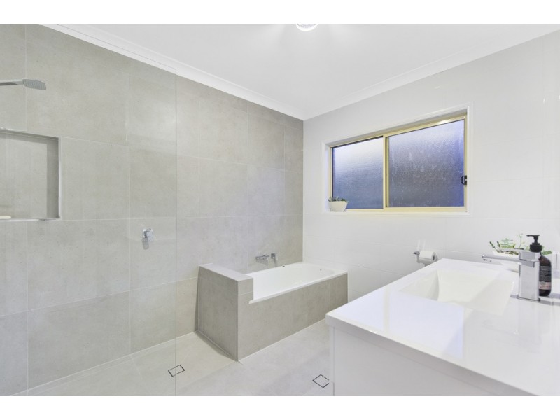 6 Vivacity Drive, Upper Coomera QLD 4209