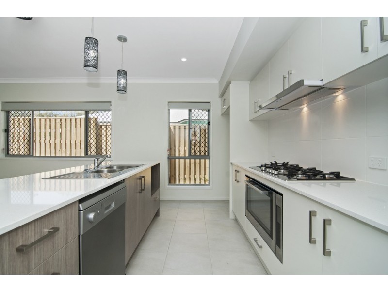 26 Moorinya Circuit, Pimpama QLD 4209