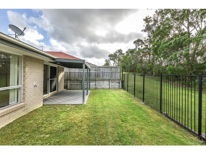 42 Silver Gull Street, Coomera QLD 4209