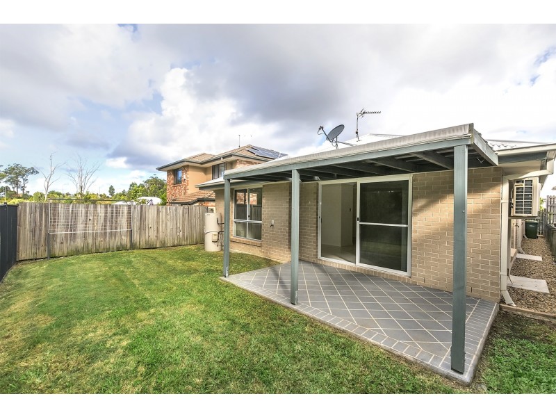 42 Silver Gull Street, Coomera QLD 4209