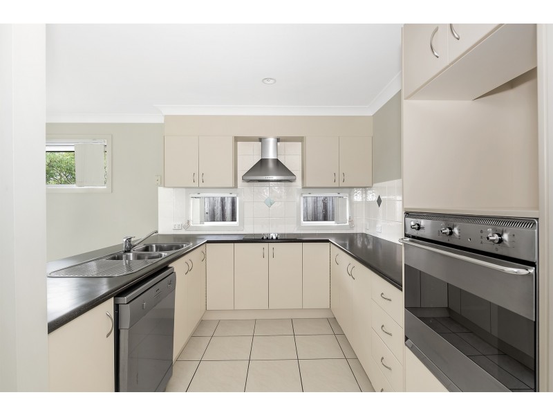 42 Silver Gull Street, Coomera QLD 4209