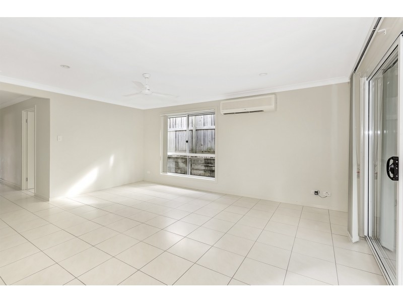 42 Silver Gull Street, Coomera QLD 4209