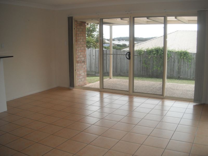 31 Billinghurst Crescent, Upper Coomera QLD 4209