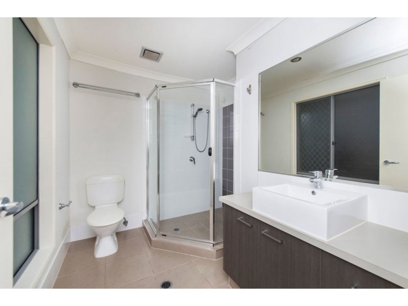 33 Heatherdale Drive, Upper Coomera QLD 4209