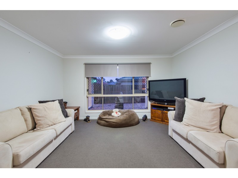 13 Runway Drive, Upper Coomera QLD 4209