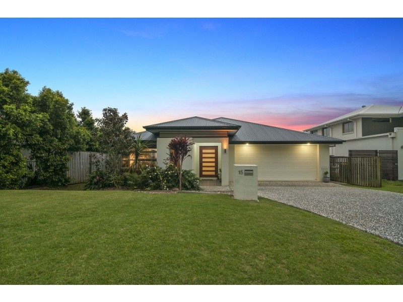 15 Riverbreeze Crescent, Maudsland QLD 4210