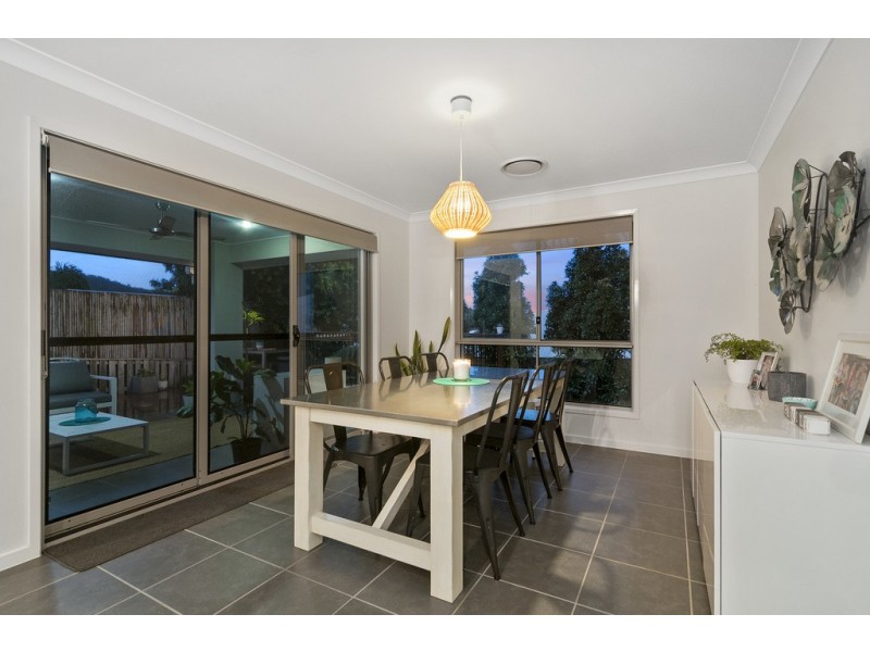 15 Riverbreeze Crescent, Maudsland QLD 4210