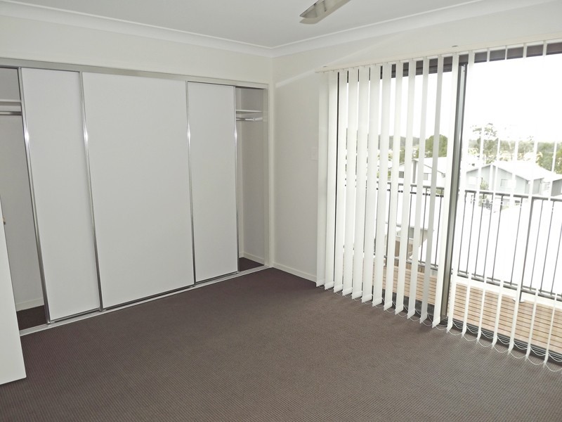 2/2 Tayla Street, Pimpama QLD 4209