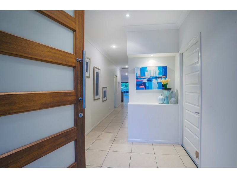 22 Peregrine Crescent, Coomera QLD 4209