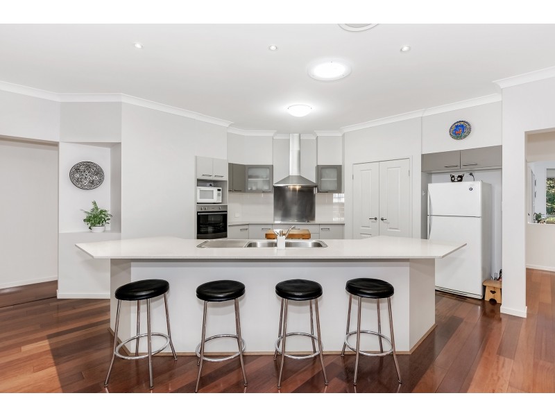 33 Elusive Road, Coomera Waters QLD 4209