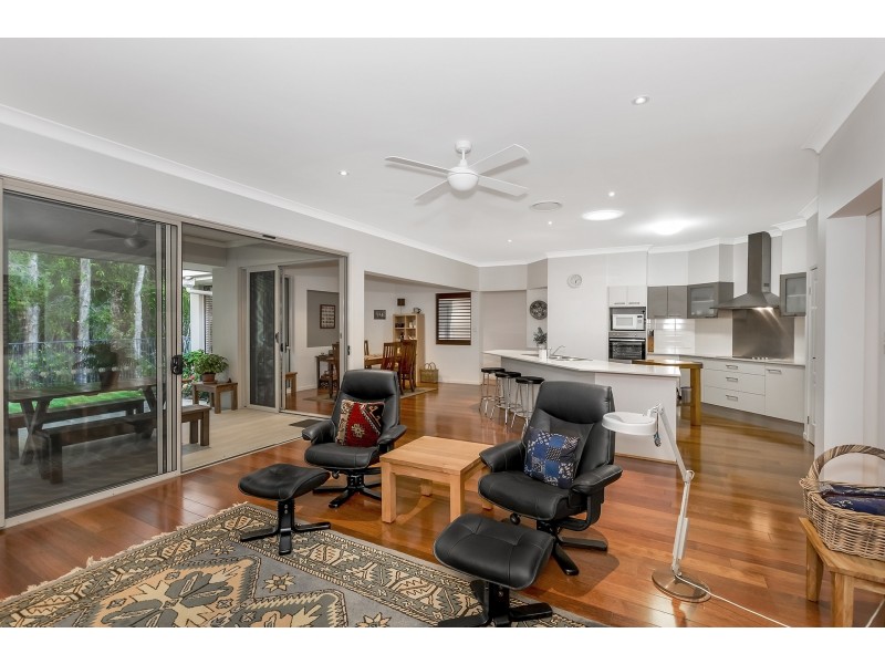 33 Elusive Road, Coomera Waters QLD 4209