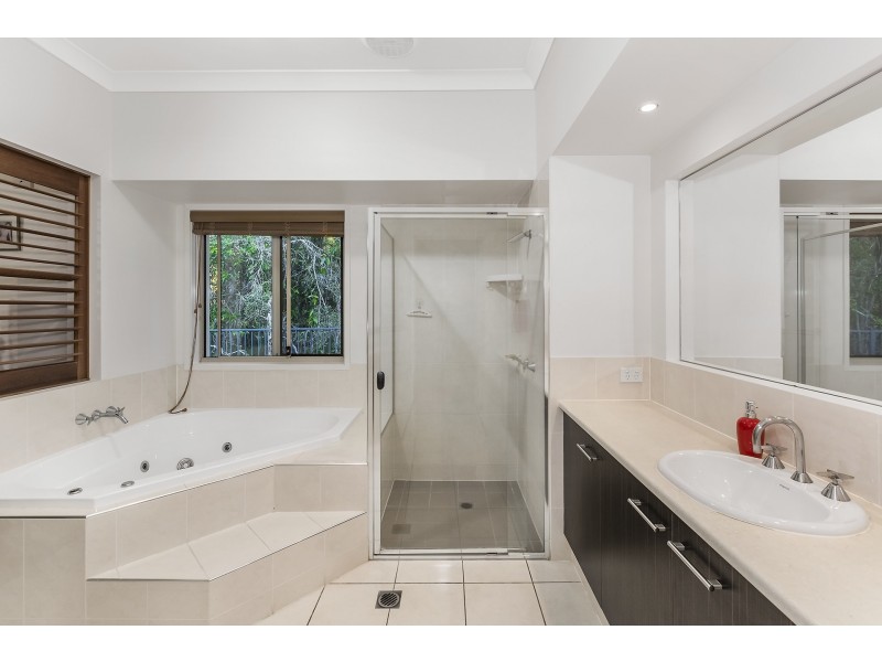 33 Elusive Road, Coomera Waters QLD 4209