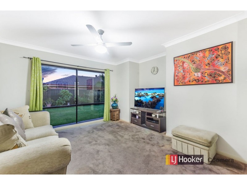 6 Greenleaf Street, Upper Coomera QLD 4209