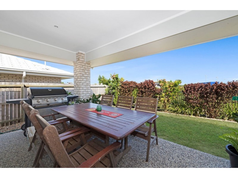 11 Alfred Raymond Hulse Drive, Upper Coomera QLD 4209