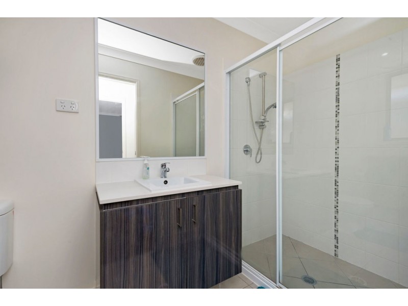 11 Alfred Raymond Hulse Drive, Upper Coomera QLD 4209