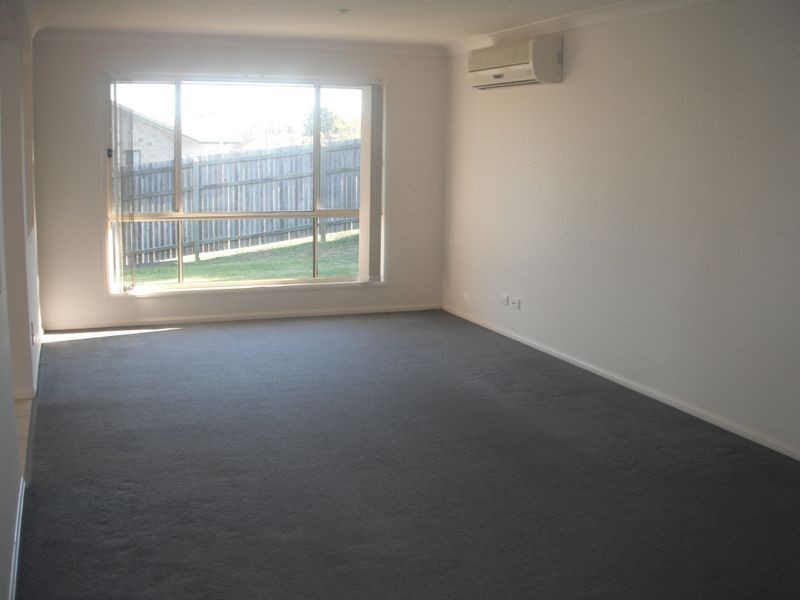 5 Silver Sedge Way, Upper Coomera QLD 4209