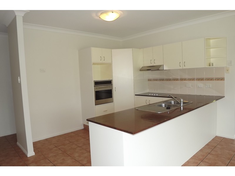 8 Caz Court, Upper Coomera QLD 4209