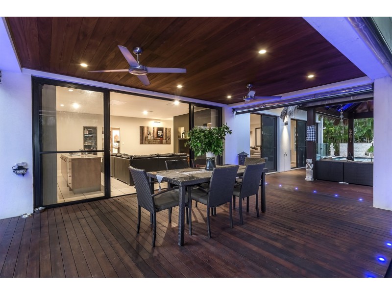 7 Siandra Lane, Coomera Waters QLD 4209