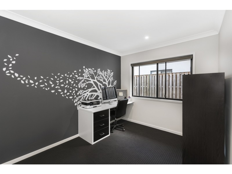 15 Dorretti Circuit, Upper Coomera QLD 4209