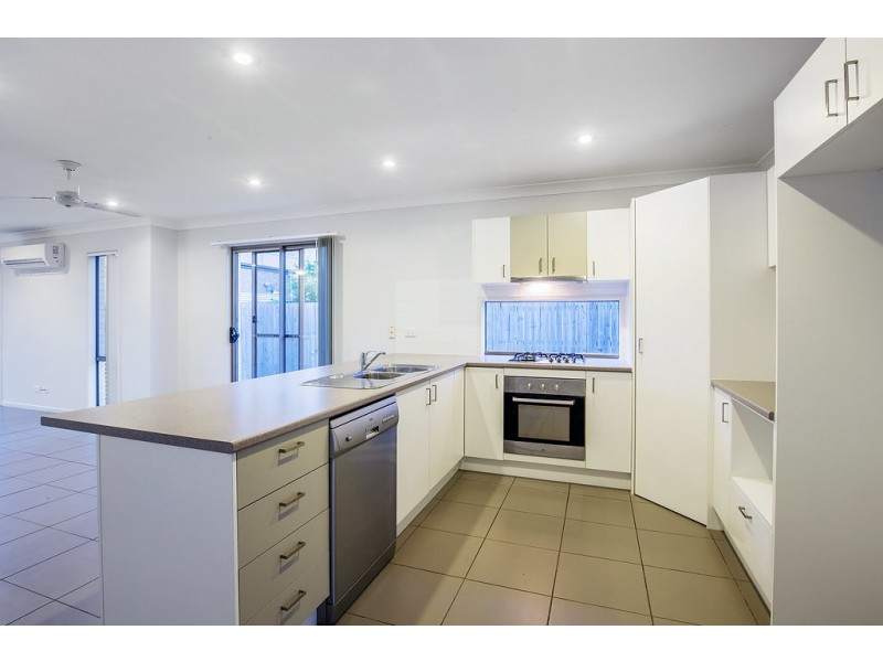 11 Kelly Avenue, Coomera QLD 4209