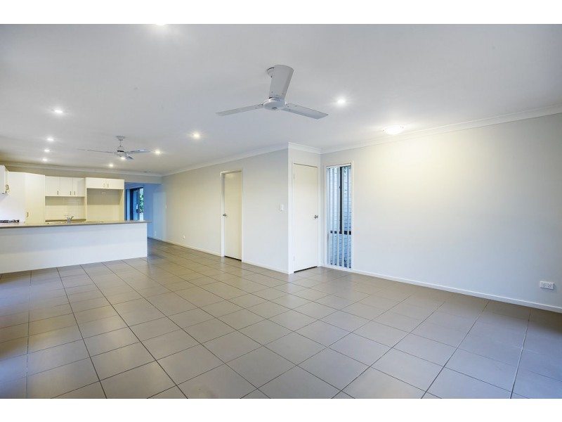 11 Kelly Avenue, Coomera QLD 4209