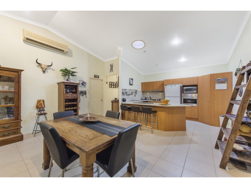 2/60 Freestone Drive, Upper Coomera QLD 4209