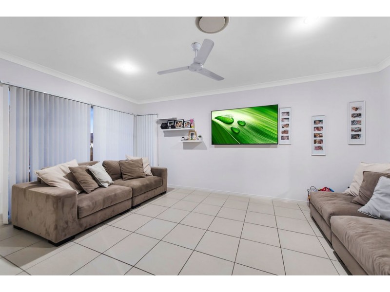 14 Lysterfield Rise, Upper Coomera QLD 4209