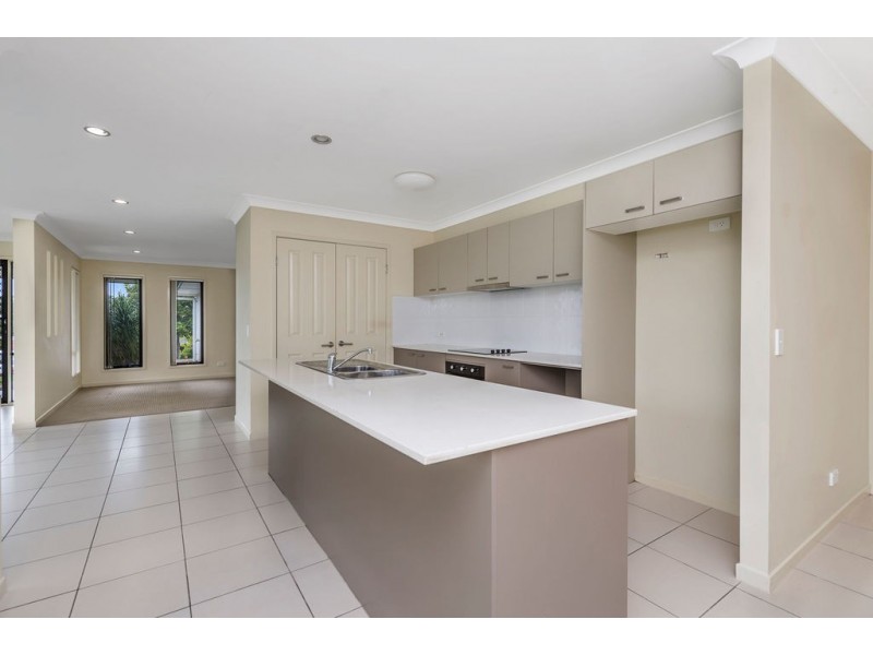 17 Manton Street, Ormeau QLD 4208