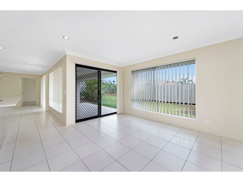 17 Manton Street, Ormeau QLD 4208