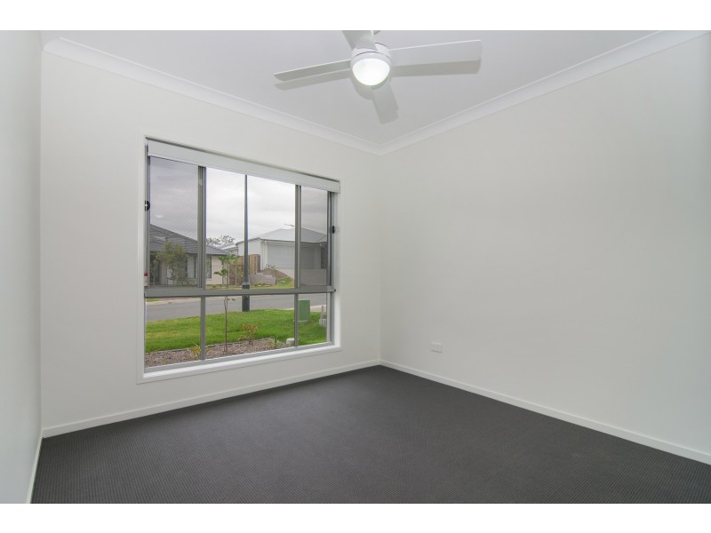 15 Moorinya Circuit, Pimpama QLD 4209
