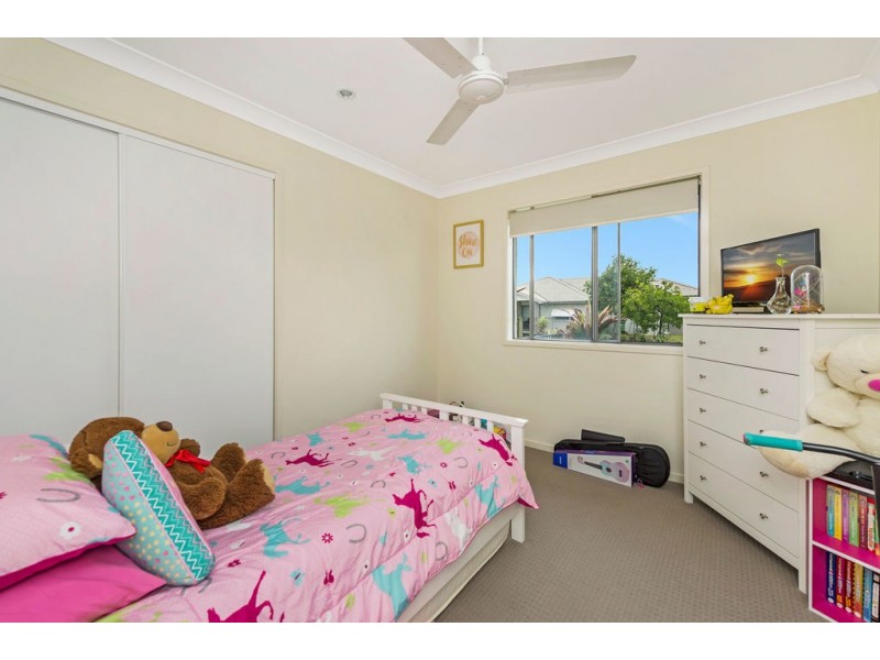 1 Mcdonnel Lane, Pimpama QLD 4209