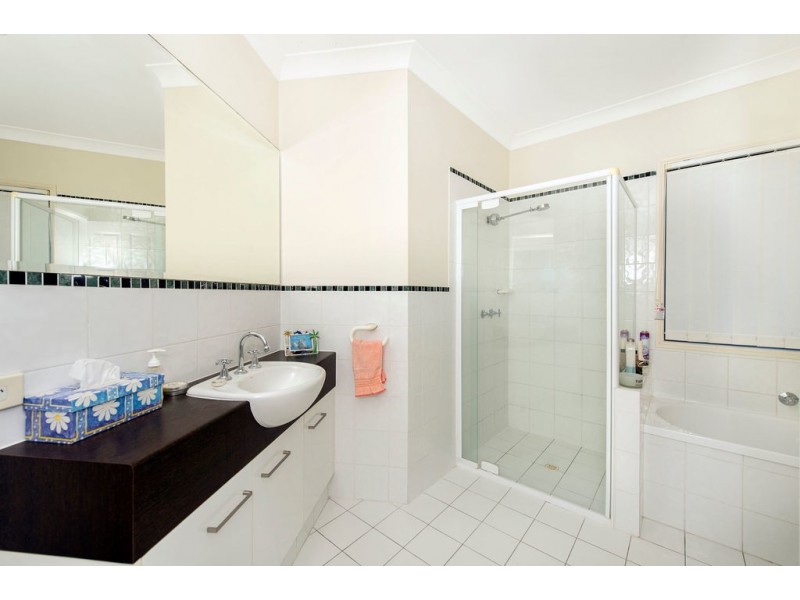 50/24 Jessica Drive, Upper Coomera QLD 4209