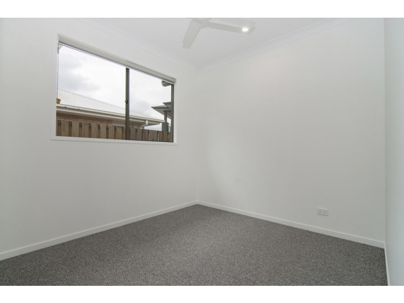 20 Laurel Drive, Helensvale QLD 4212