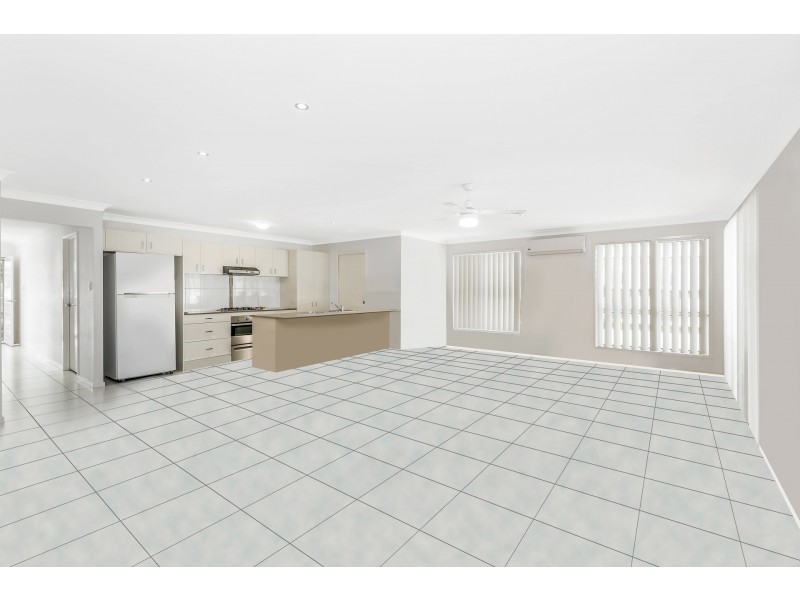 14 Steven Crescent, Pimpama QLD 4209