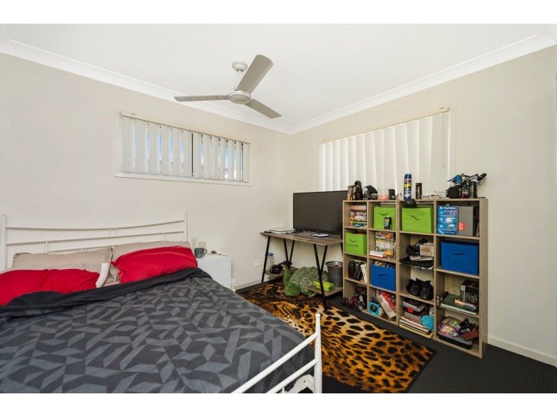 4/2 Bundy Court, Pimpama QLD 4209