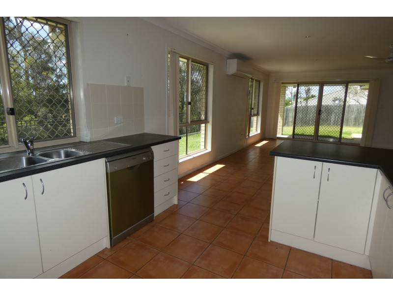 5 Habitat Way, Pimpama QLD 4209