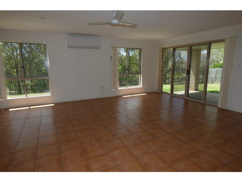 5 Habitat Way, Pimpama QLD 4209