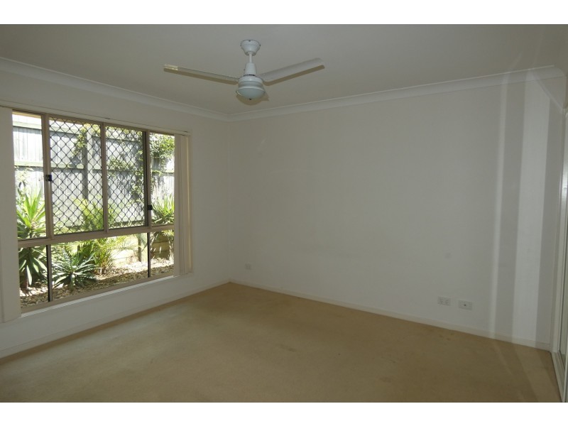 5 Habitat Way, Pimpama QLD 4209